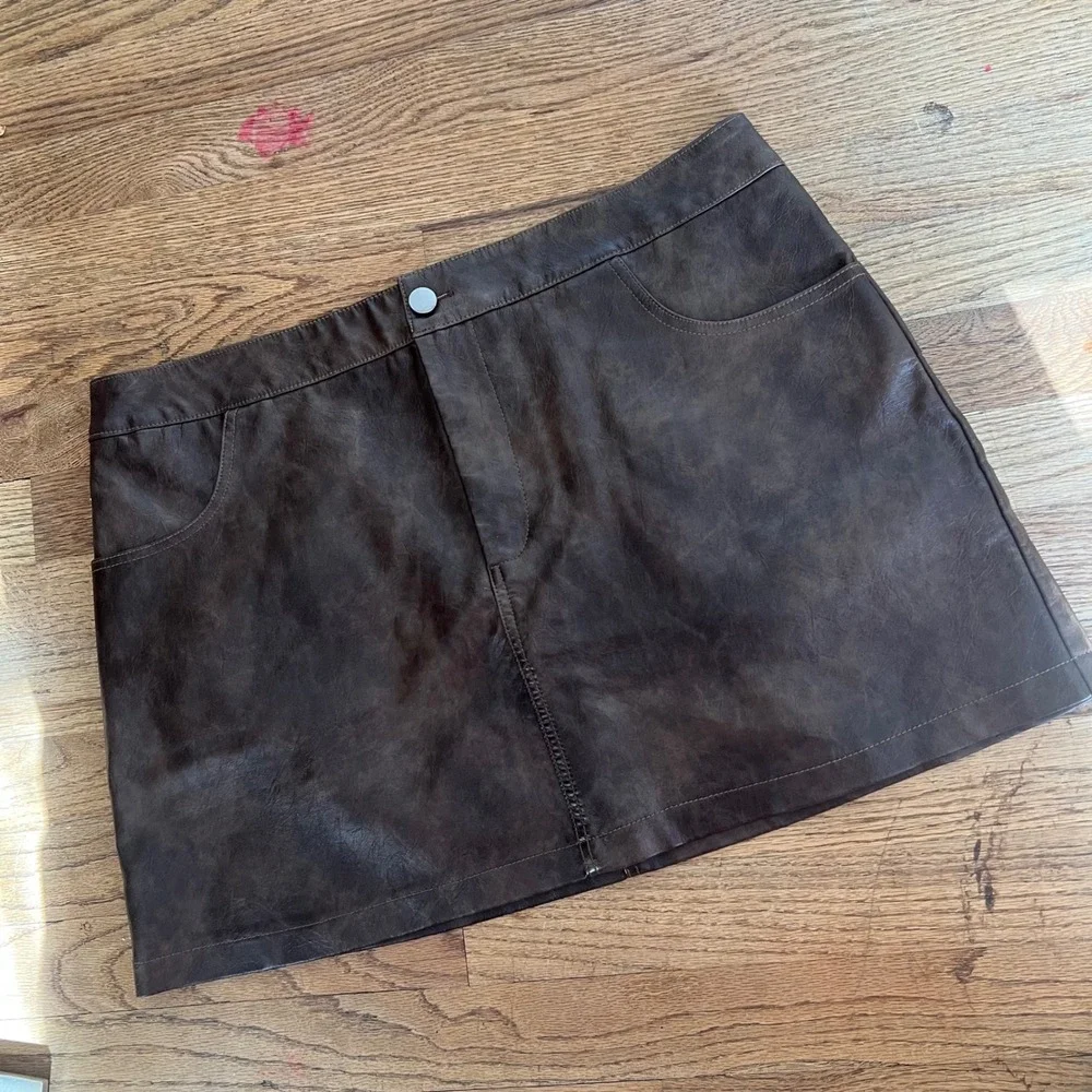 Cider Brown Faux Leather Mini Skirt Distressed A-Line Pockets XL